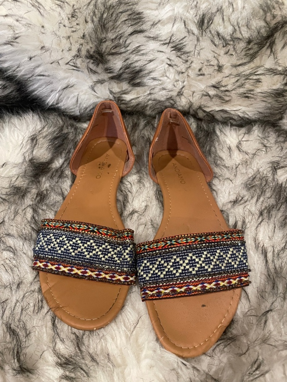 Andiamo Tan Flat Sandals with Navy Embroidered Strap Sz 7.5 SB2